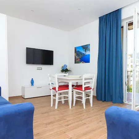 Apartment Coast & Coast | *
